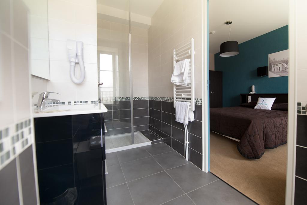 La Croix Verte - Le Relais Des Moulins Bain de Bretagne Ruang foto